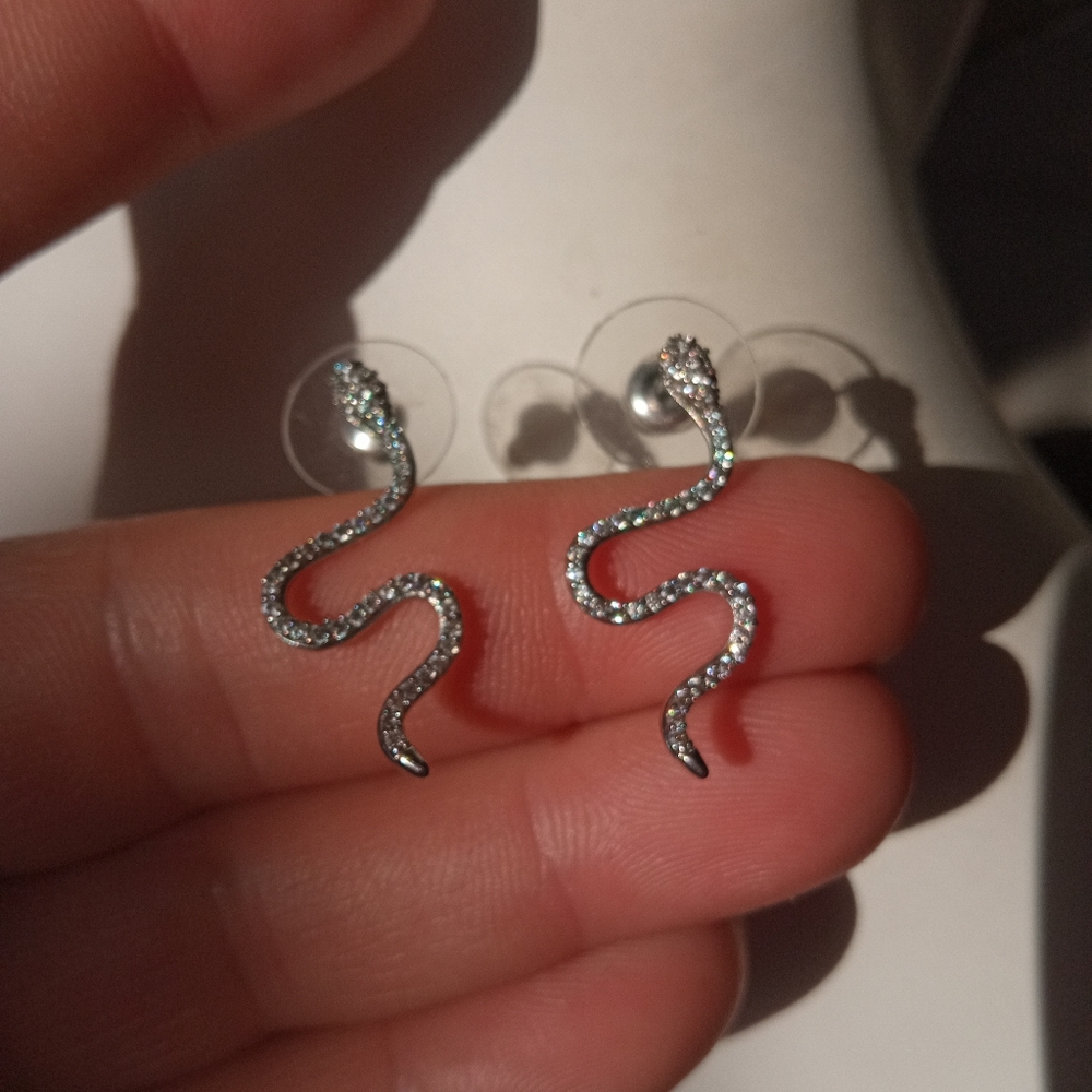 Elegant Silver Plated Cubic Zirconia Snake Earrings - Picture 8 of 14